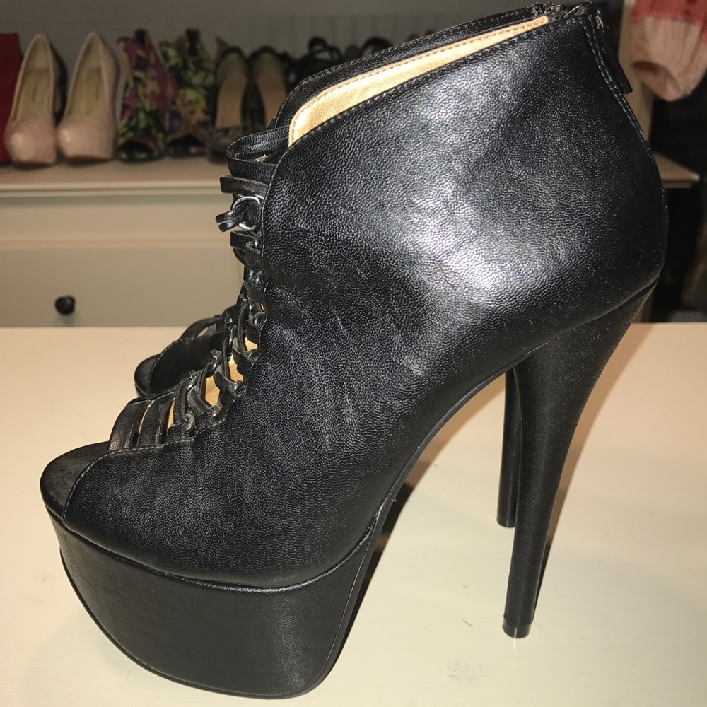Heel Booties😍 - Picture 3 of 7